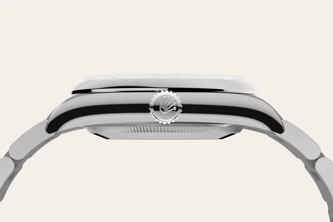 Rolex Oyster Perpetual 36 in Oystersteel with a lavender dial, domed  bezel, and Oyster bracelet, m126000-0013 - Crisson