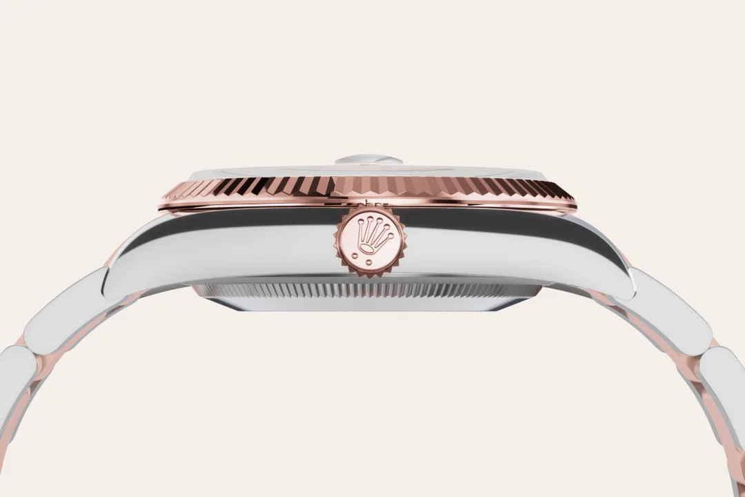 Rolex Datejust 36 in Oystersteel and Everose gold with a bright black dial with diamonds, fluted bezel, and Oyster bracelet - Crisson