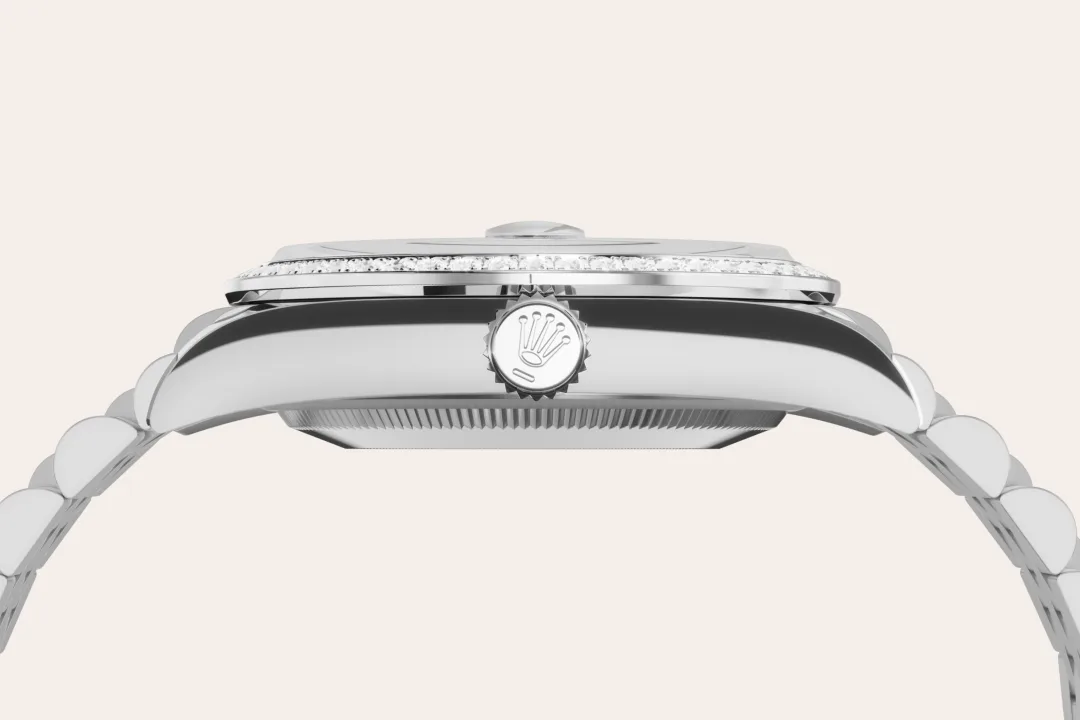 Rolex Datejust 36 in Oystersteel, white gold and diamonds with a white mother-of-pearl dial with diamonds, bezel with diamonds, and Jubilee bracelet, m126284rbr-0011 - Crisson