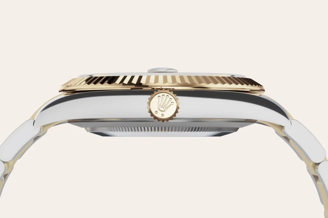 Rolex Datejust 41 in Oystersteel and yellow gold with a Slate dial, fluted bezel, and Oyster bracelet - Crisson