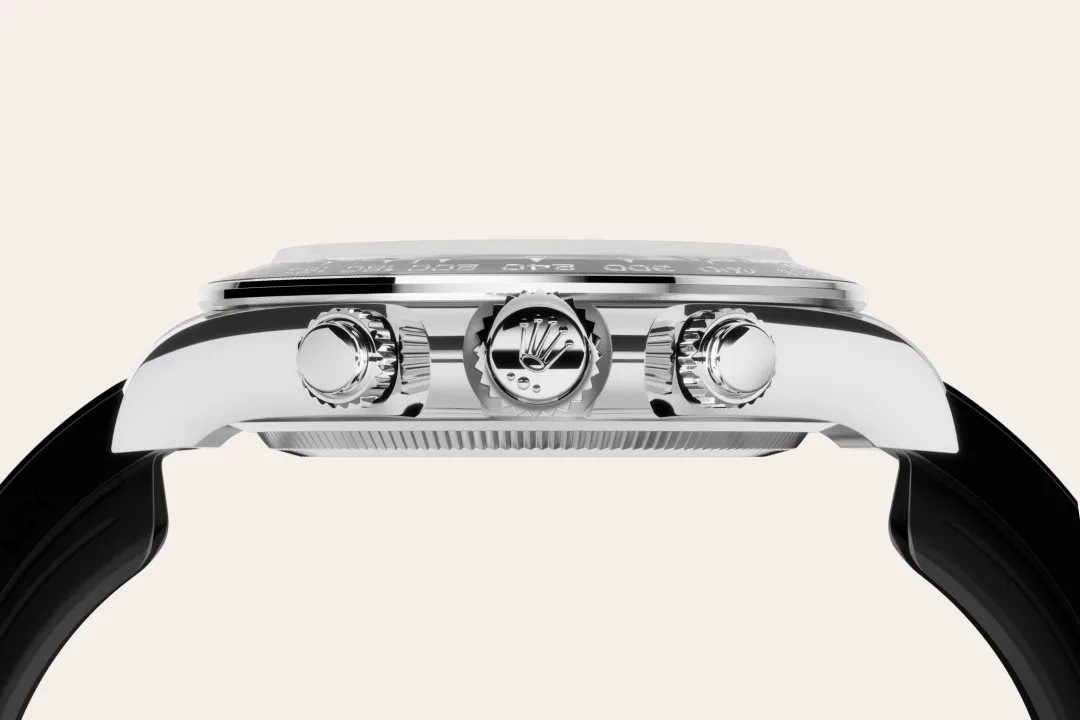 Rolex Cosmograph Daytona in white gold with steel and bright black dial, black monobloc Cerachrom bezel, and Oysterflex bracelet, m126519ln-0006 - Crisson