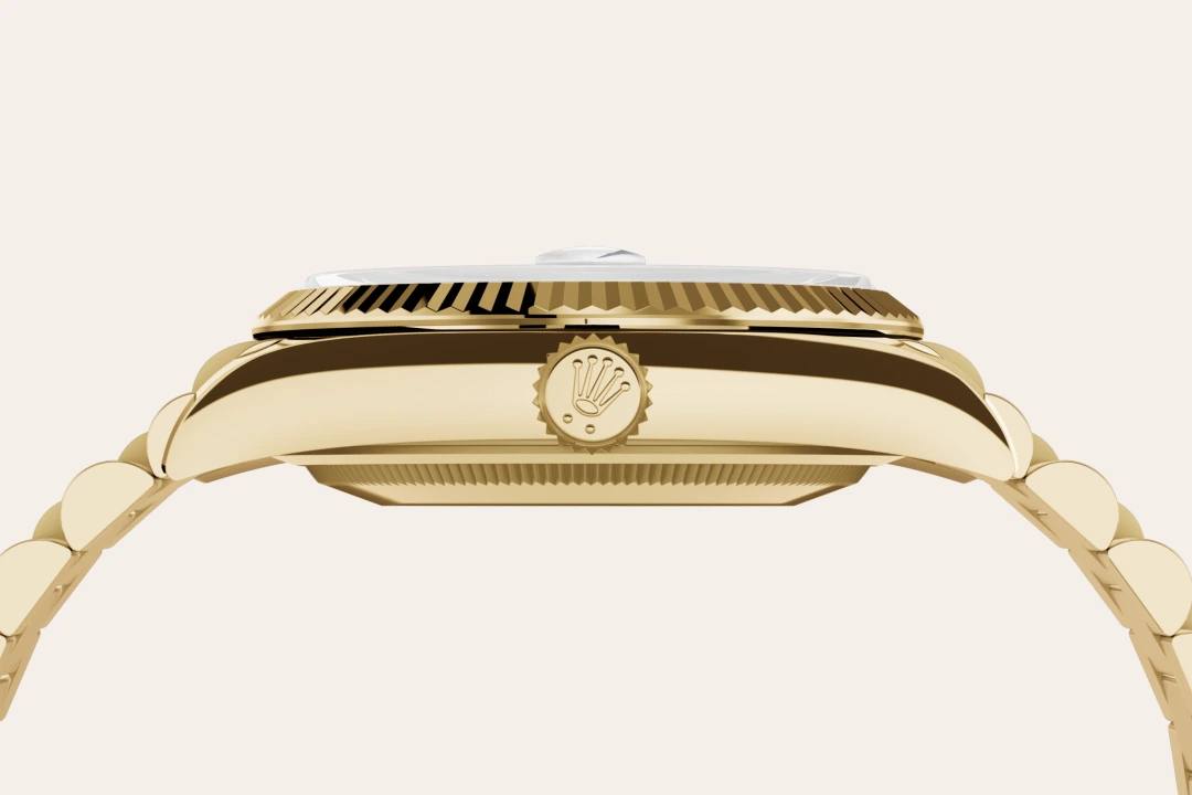 Rolex Day-Date 36 in yellow gold with a Green ombré dial set with diamonds, fluted bezel, and President bracelet, m128238-0069 - Crisson