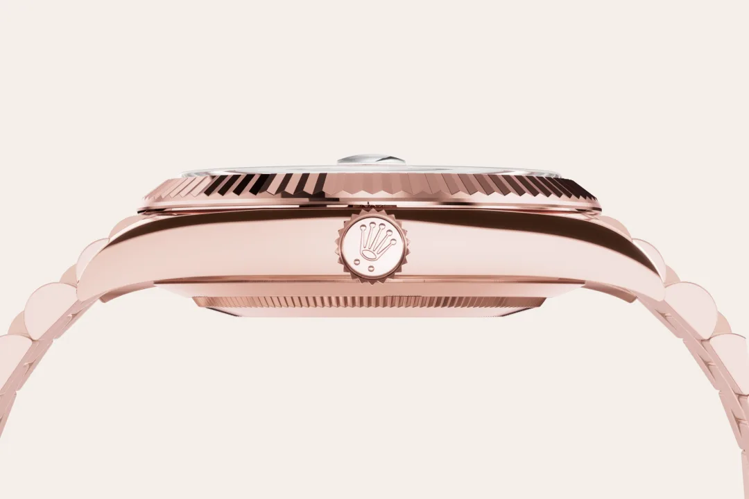 Rolex Day-Date 40 in Everose gold with a Slate ombré dial, fluted bezel, and President bracelet, m228235-0055 - Crisson