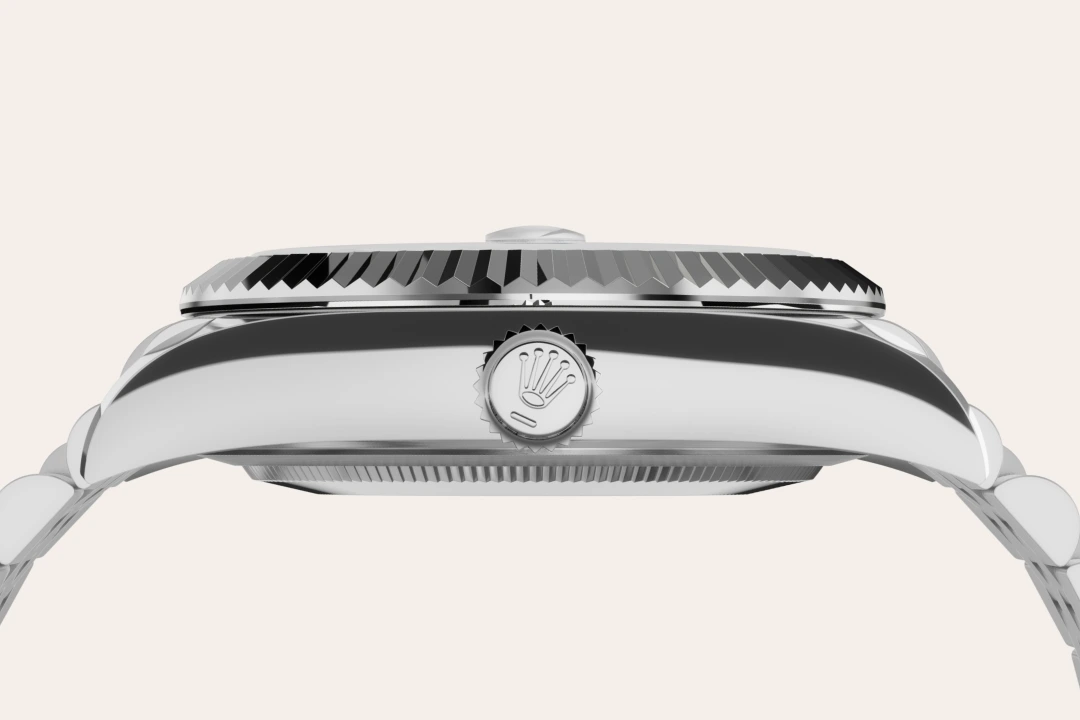 Rolex Sky-Dweller in Oystersteel and white gold with a Bright blue dial, fluted bezel, and Jubilee bracelet, m336934-0006 - Crisson