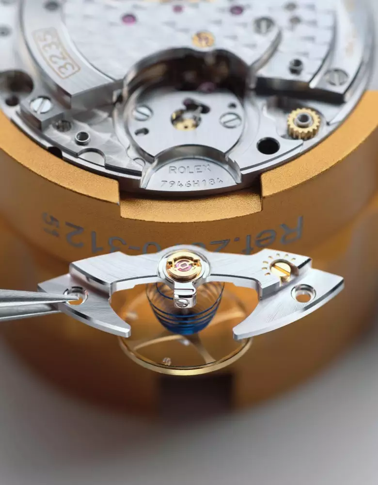 Rolex servicing process: assembly - Crisson Bermuda