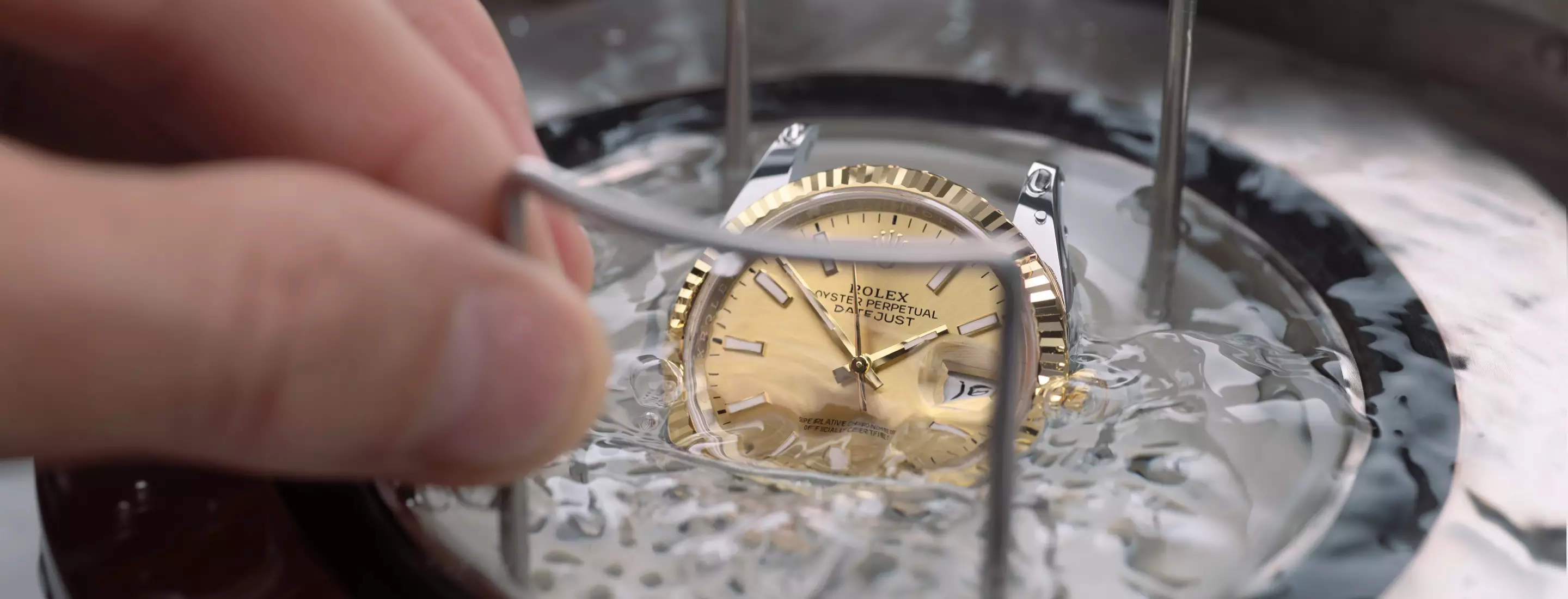 Rolex Waterproofness test - Crisson Bermuda